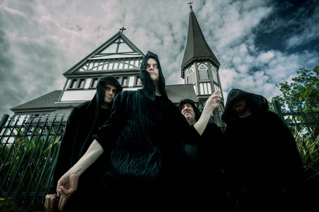 Satanic Planet anuncia Dead Deities para outubro