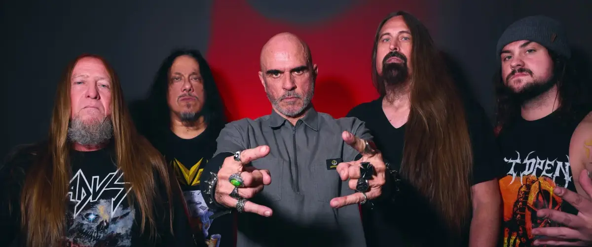 Vio-lence anuncia saída do guitarrista Ira Black