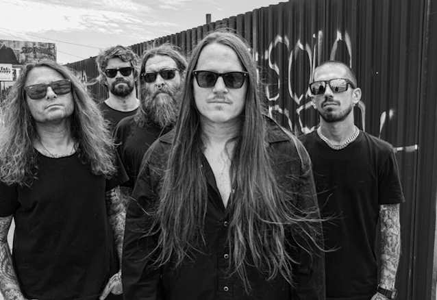Darkest Hour anuncia Suffer Divine e libera faixa-título