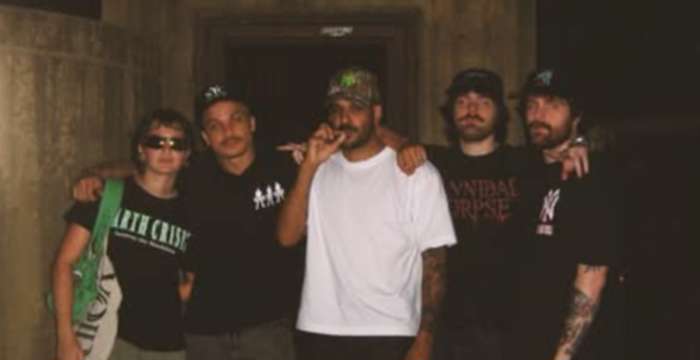 Step 2 This assina com a Triple B e lança o EP ‘Break The Game’