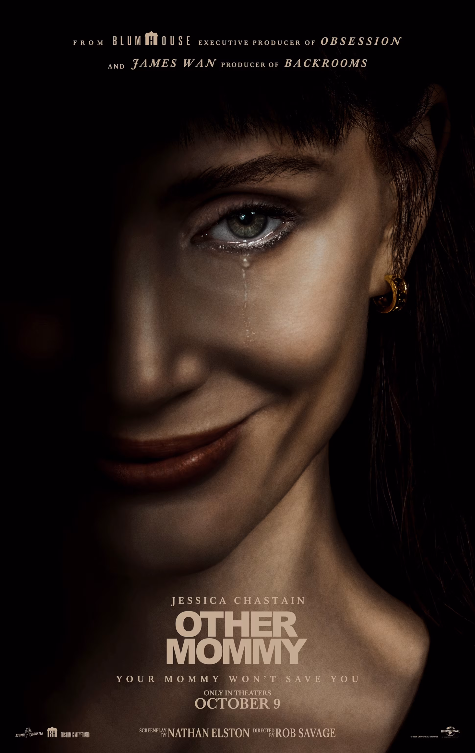 “Other Mommy” ganha nova imagem de Jessica Chastain coberta de sangue