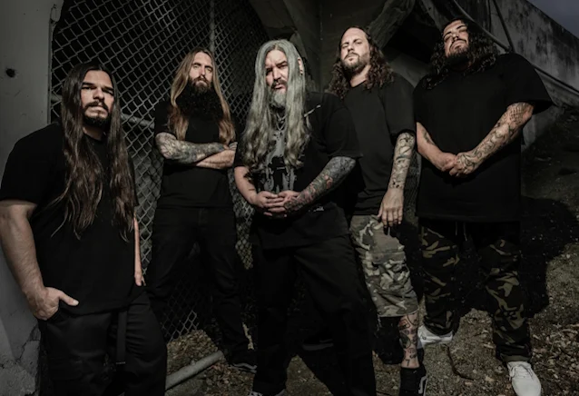 Suicide Silence anuncia Graceless e libera faixa-título do novo álbum