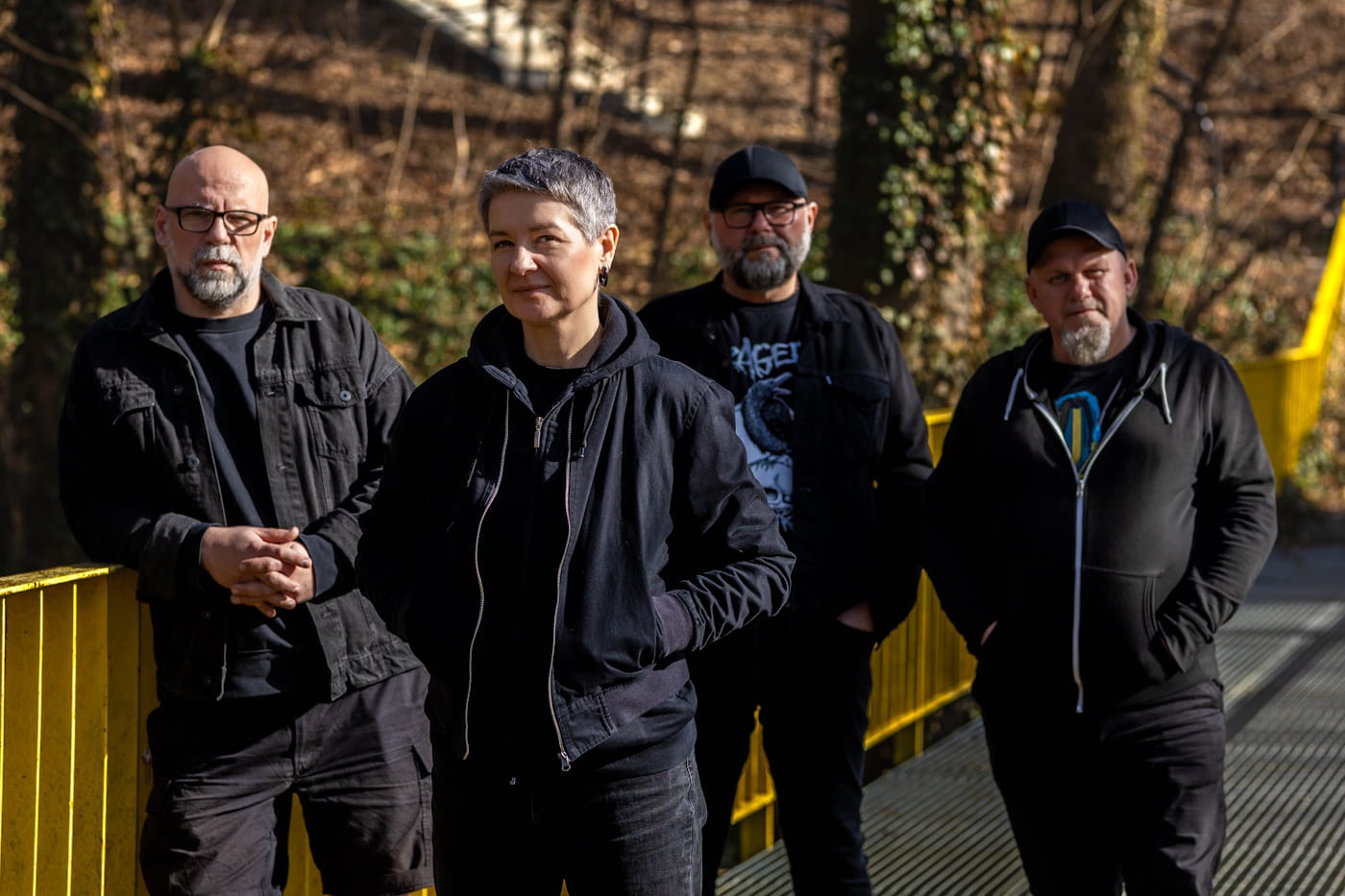 KMKZ transforma crise ambiental e contradições cotidianas em hardcore punk