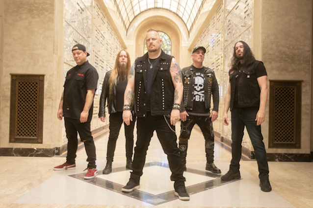 Forbidden lança primeiro álbum em 16 anos e retoma fase de estúdio